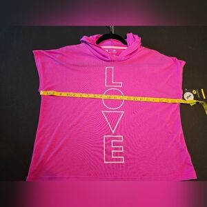 Xersion Bright Pink Jr/ Kids Hoodie with LOVE Graphic